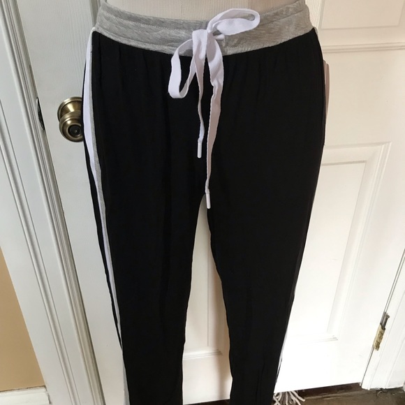 Pajamas pink, black and gray - Picture 7 of 12